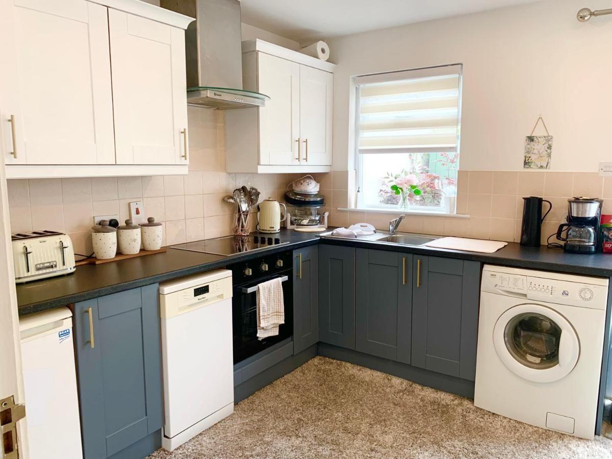 בלסינגטון Three-Bedroom Home In Tulfarris Village, Wicklow מראה חיצוני תמונה