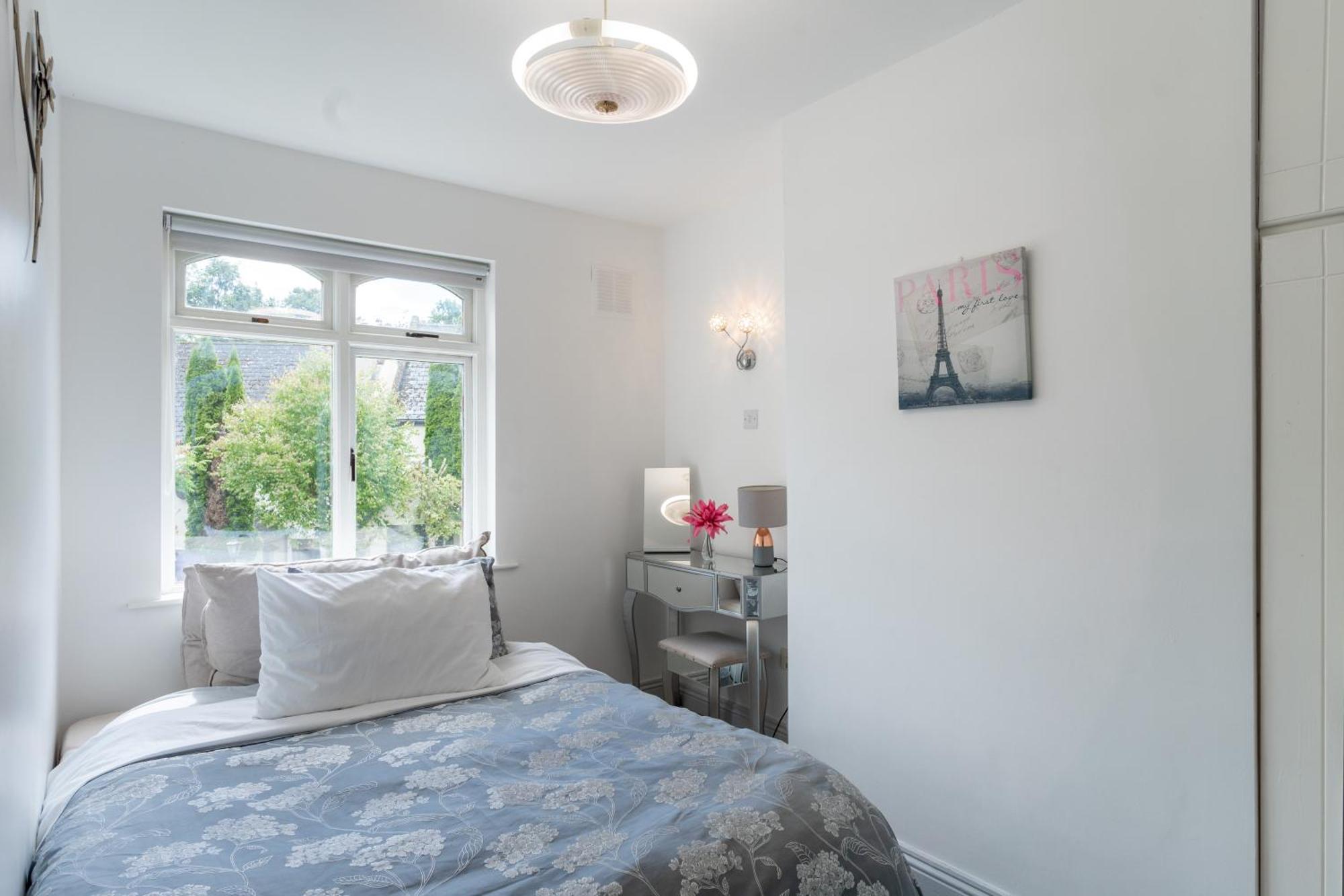 בלסינגטון Three-Bedroom Home In Tulfarris Village, Wicklow מראה חיצוני תמונה